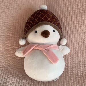 Miniso Life cute white penguin bird with hat and scarf